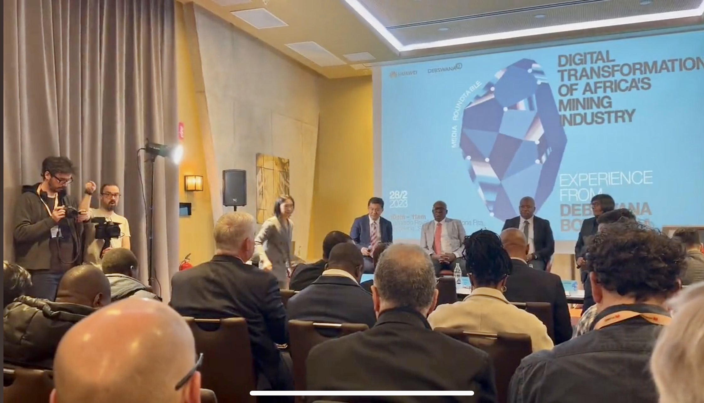 Huawei Digital Transformation of Mining Debswana with Question Asked by Dion Hinchcliffe