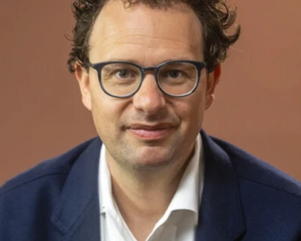 Anthropic: Opposed to open model ban, wants safety testing for all models