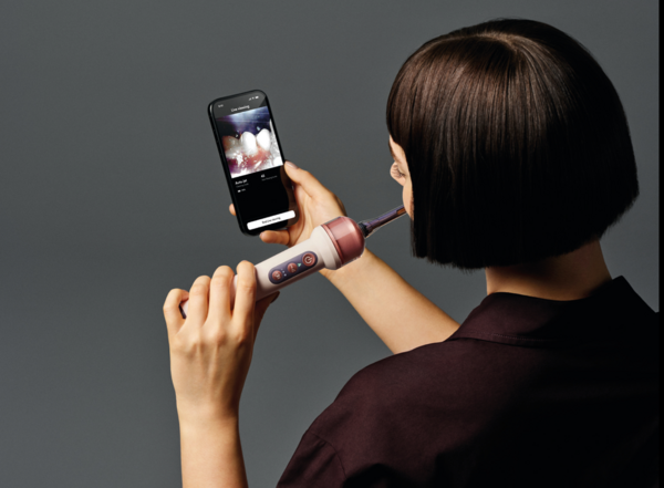 Dyson CameraJet
